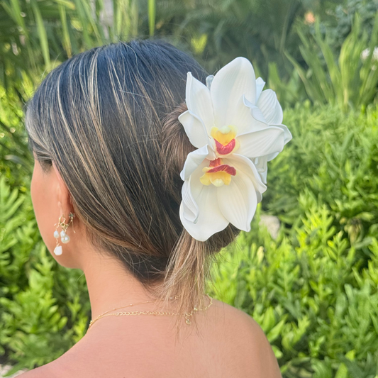 LILY IVORY Claw Clip