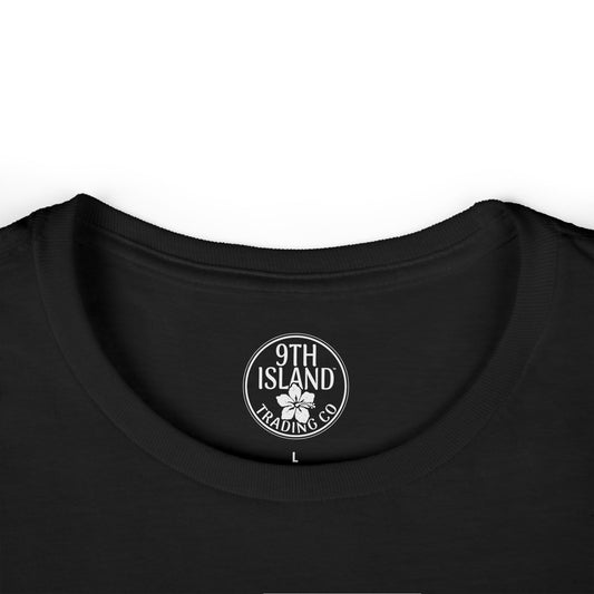 PARADISE PIN-UP Women's Tee
