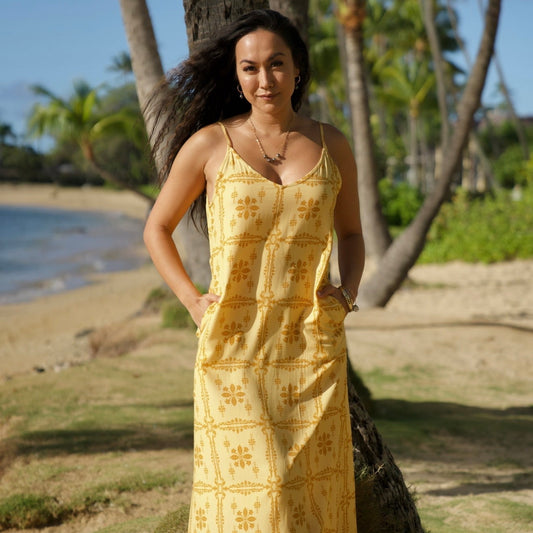 KILINOE Maxi Dress - Pua Kenikeni Glow