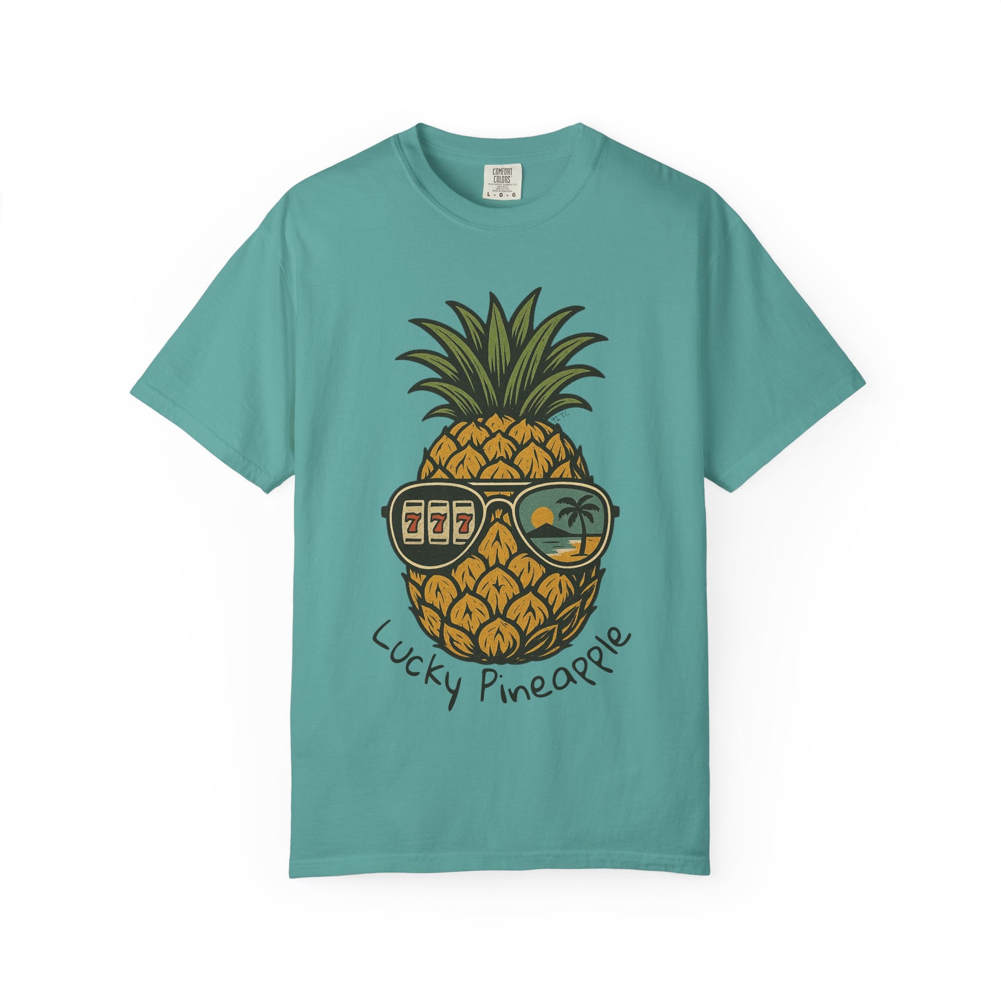 LUCKY PINEAPPLE Tee