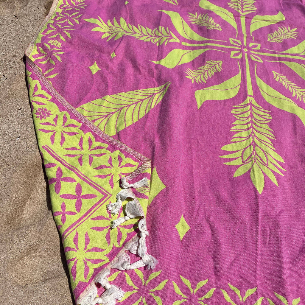 ‘OLENA PARADISE Lux Beach Blanket for 2