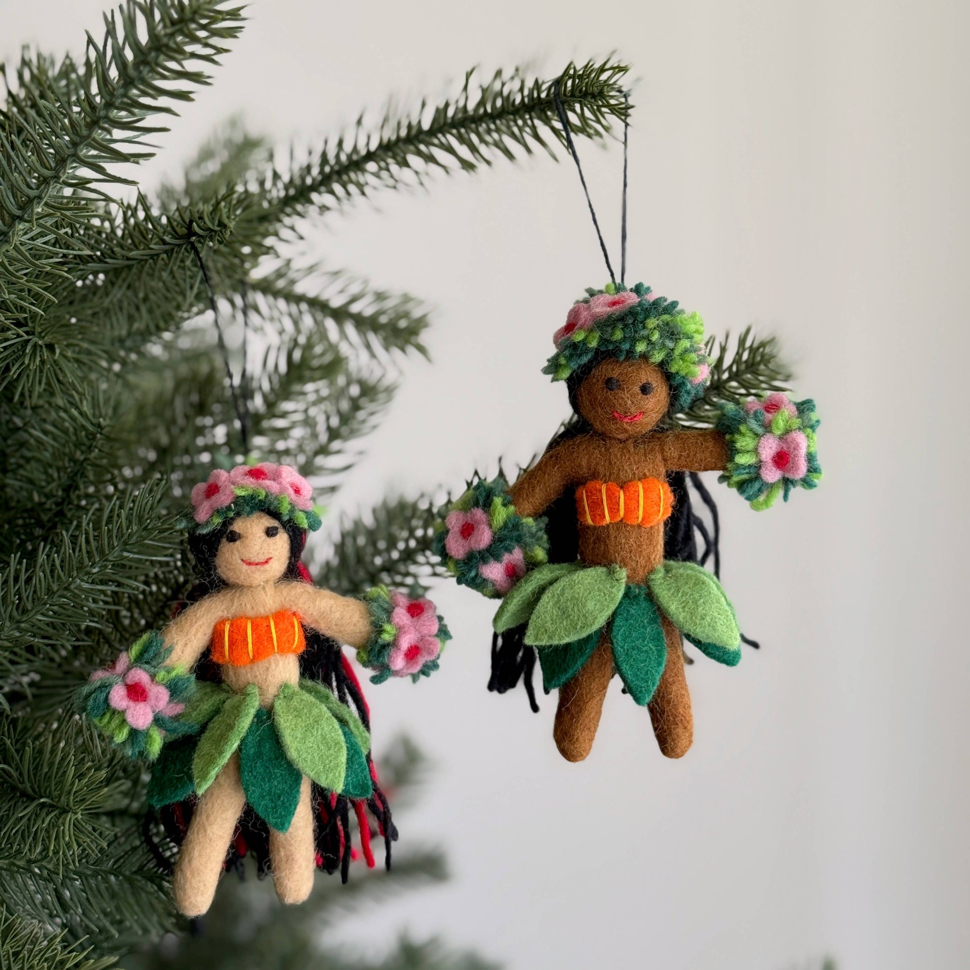 HULA GIRL Felt Ornament - Coconut