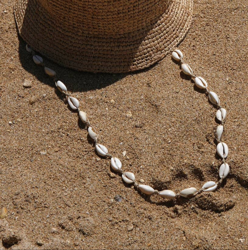 COWRIE SHELL Chin Strap