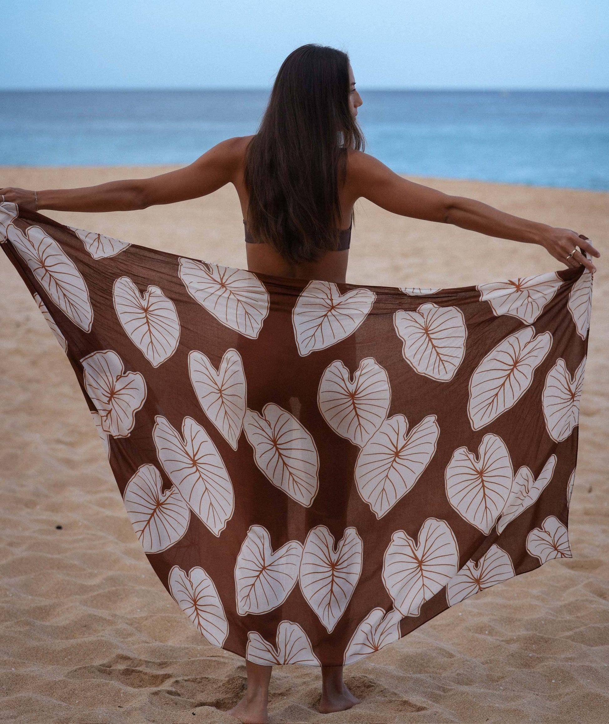 COCO KALO Pareo Sarong - 67 x 43 in