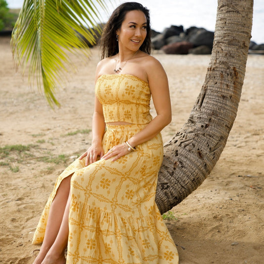 KIKI Smocked Top - Pua Kenikeni Glow