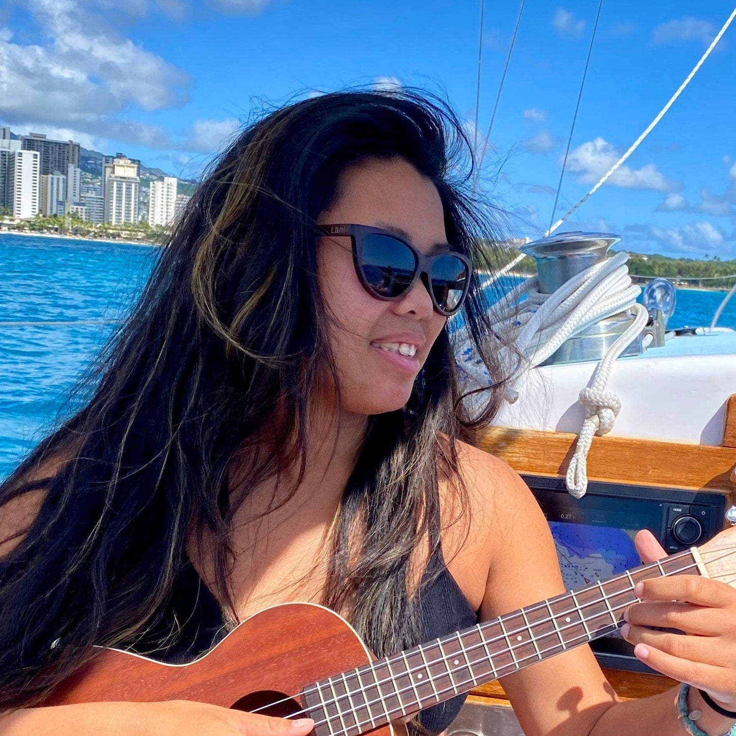 WAIMEA Iwa - Polarized Bamboo Sunglasses