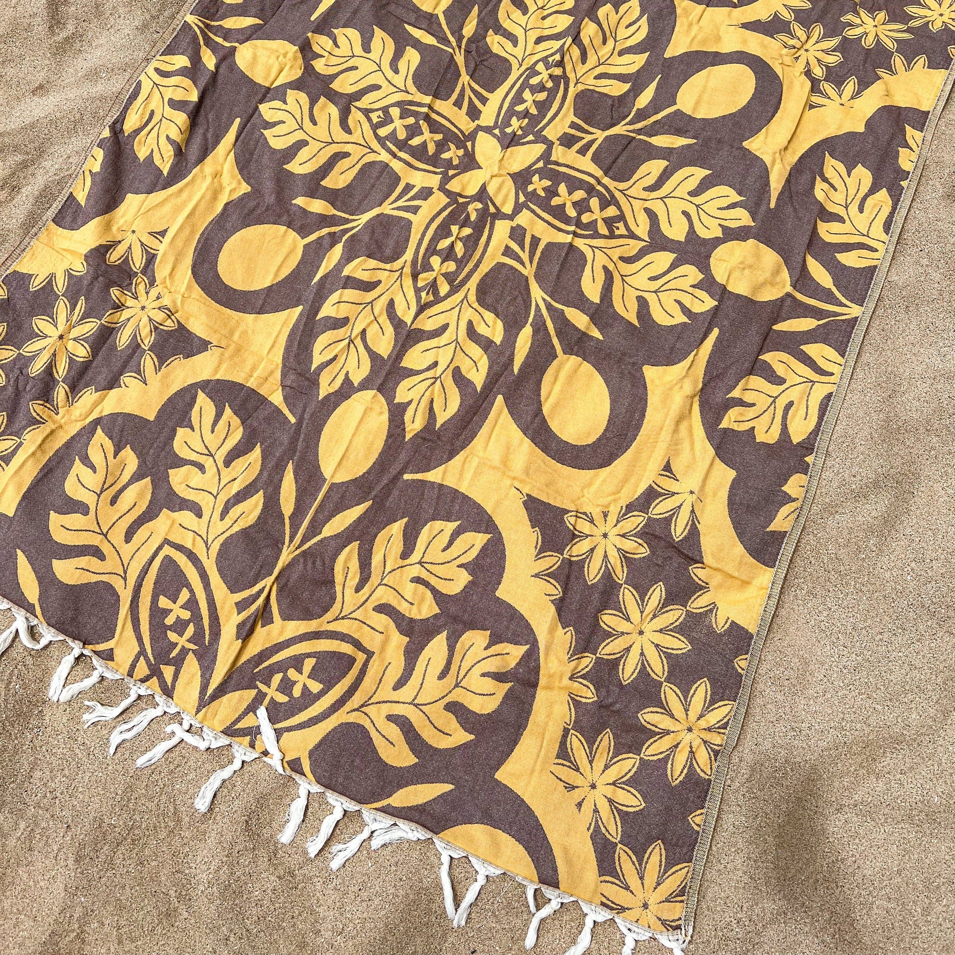 TE FEENUA Lux Beach Blanket for 2
