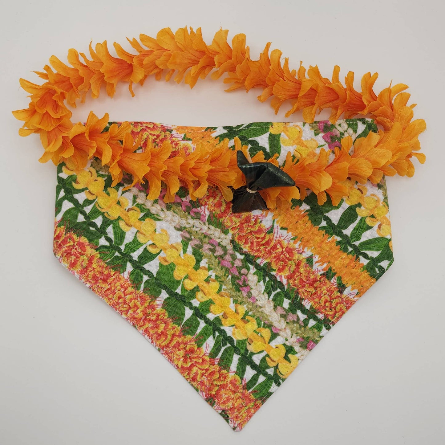 LEI OF OLD HAWAI'I Pet Scrunch Bandana