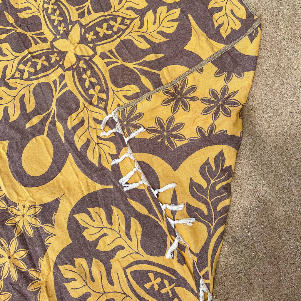 TE FEENUA Lux Beach Blanket for 2