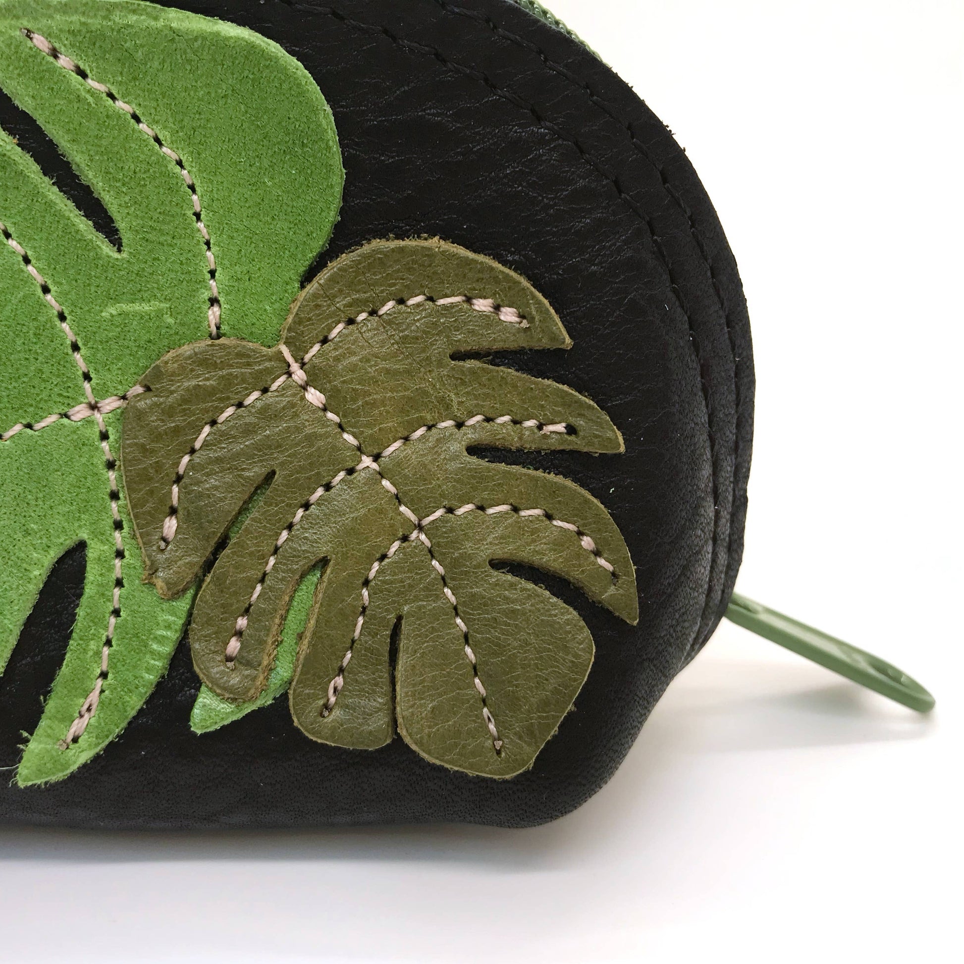 MONSTERA Leather Pouch - Olive / Small